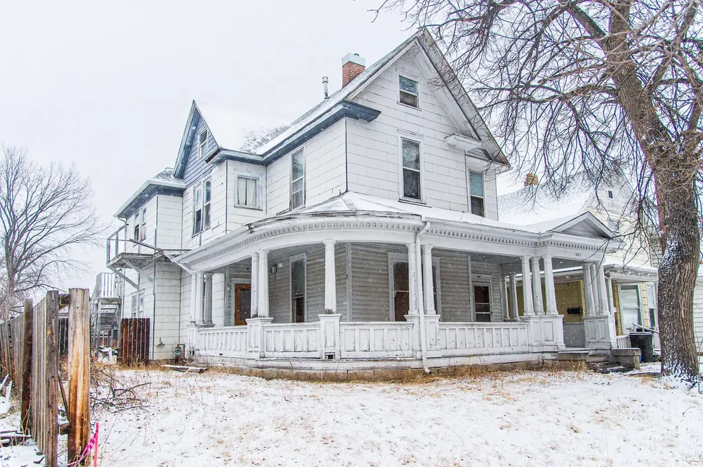 407 5th Avenue N Great Falls MT 59401