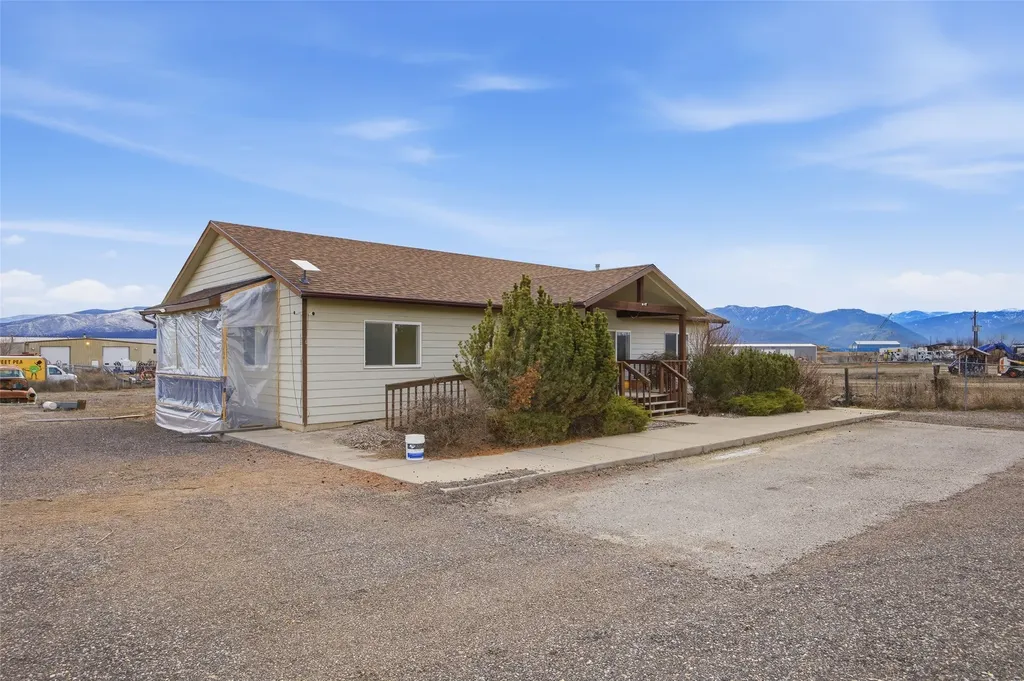 9431 & 9393 Inspiration Drive Missoula MT 59808