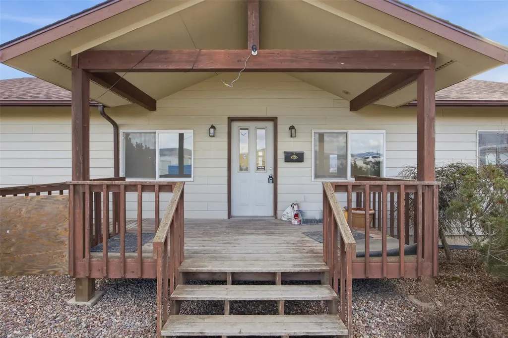 9431 & 9393 Inspiration Drive Missoula MT 59808