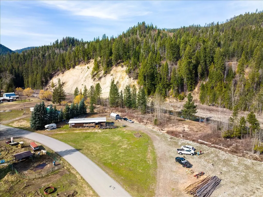 420 St Regis Road Troy MT 59935