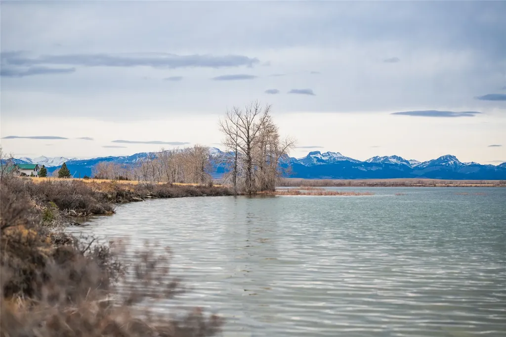 Nhn Mountain View Drive Choteau MT 59422