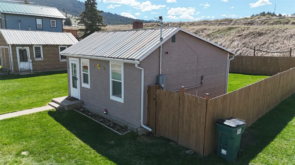 108 E Hickey Street Philipsburg MT 59858