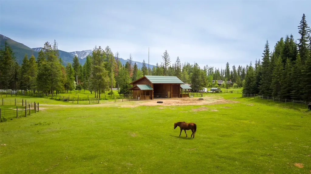 280 Shady Lane Bigfork MT 59911