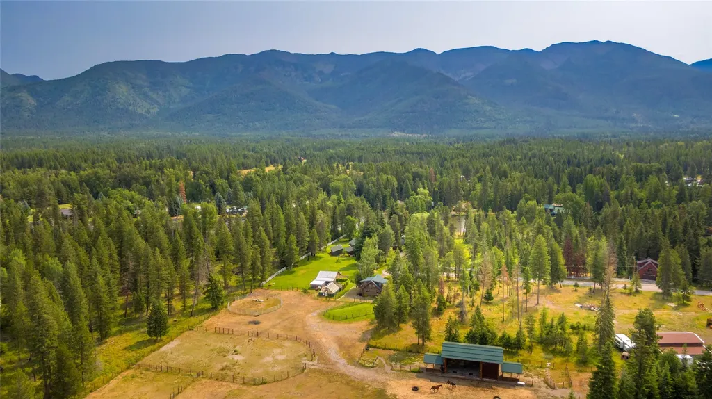 280 Shady Lane Bigfork MT 59911