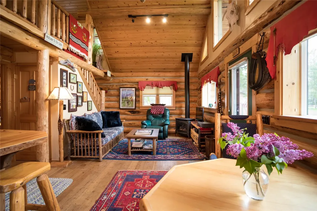 280 Shady Lane Bigfork MT 59911