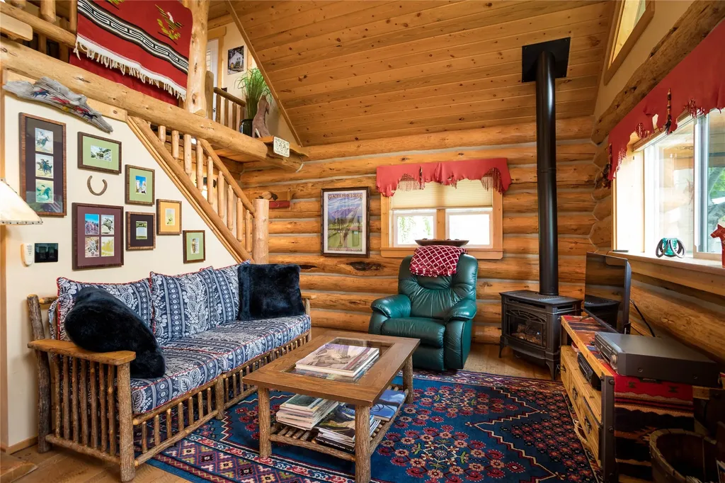 280 Shady Lane Bigfork MT 59911