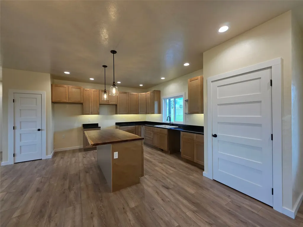 31950 Cimarron Lane Polson MT 59860