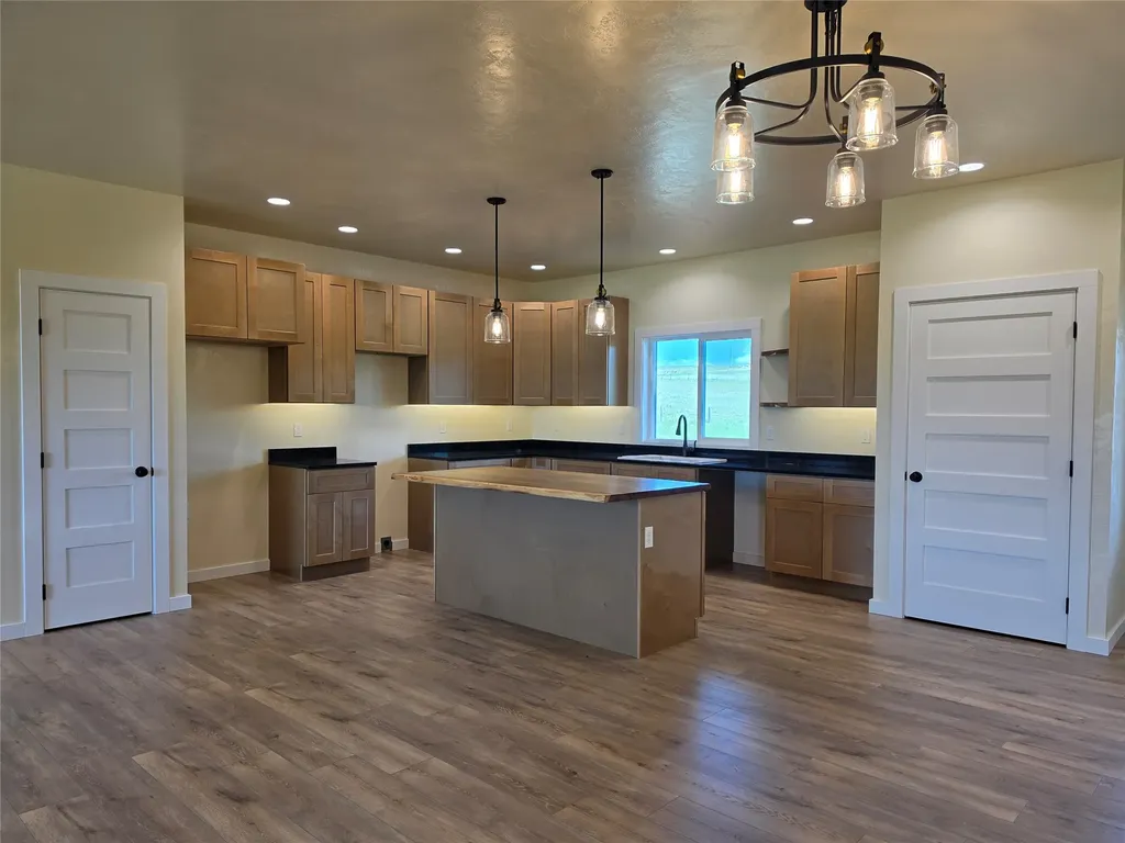 31950 Cimarron Lane Polson MT 59860