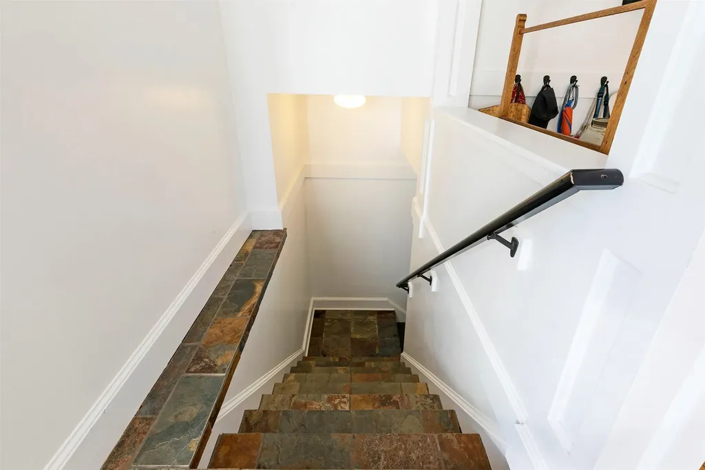821 Fred Burr Road Victor MT 59875