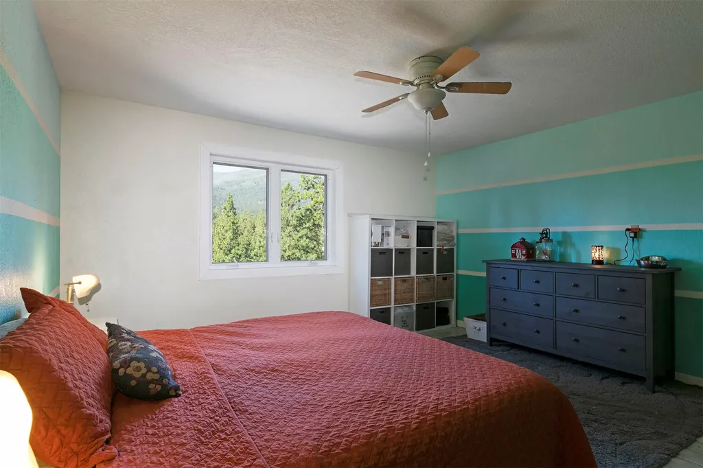 821 Fred Burr Road Victor MT 59875