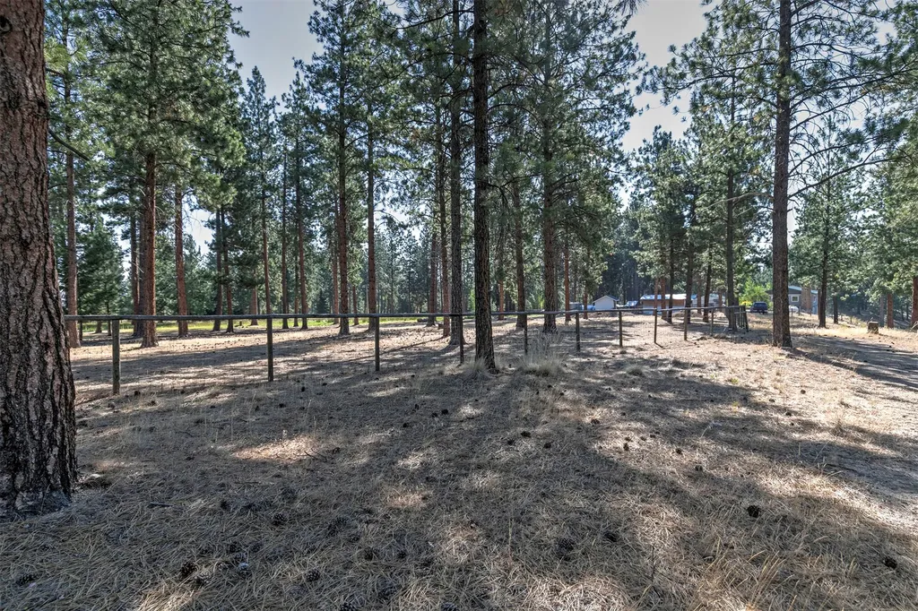 821 Fred Burr Road Victor MT 59875