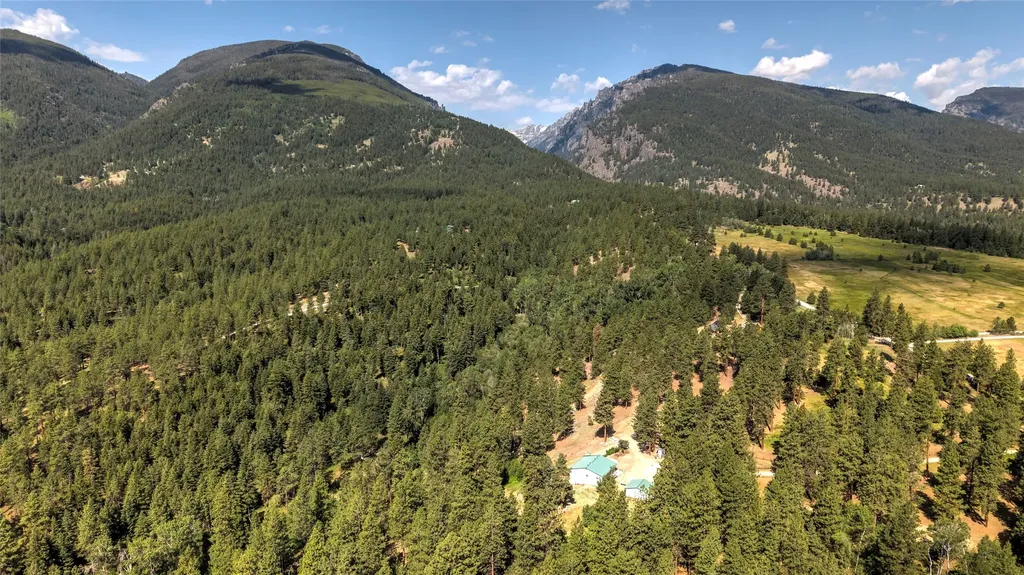 821 Fred Burr Road Victor MT 59875