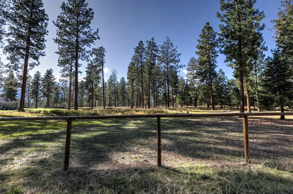 821 Fred Burr Road Victor MT 59875