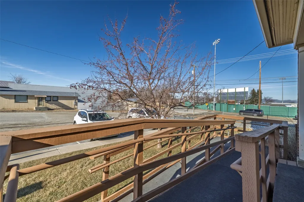 204 E Lyndale Avenue Helena MT 59601