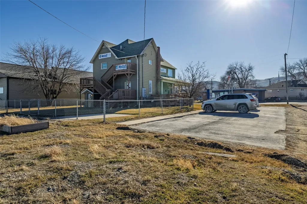 204 E Lyndale Avenue Helena MT 59601