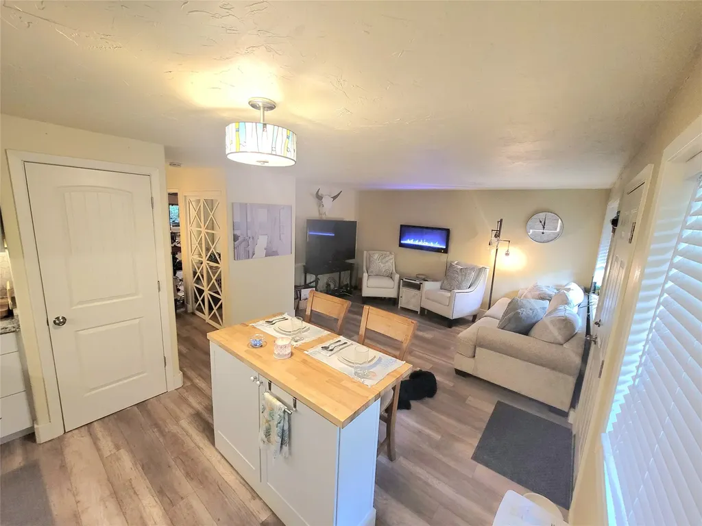 8575 Mount Highway 35 Bigfork MT 59911