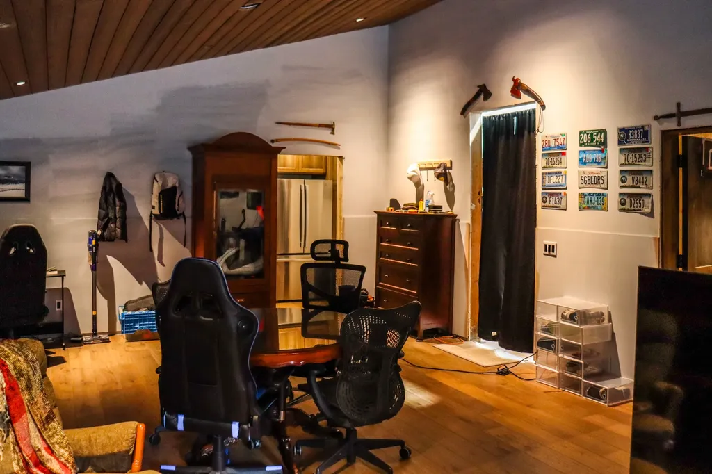 8560 Mt Highway 35 Bigfork MT 59911