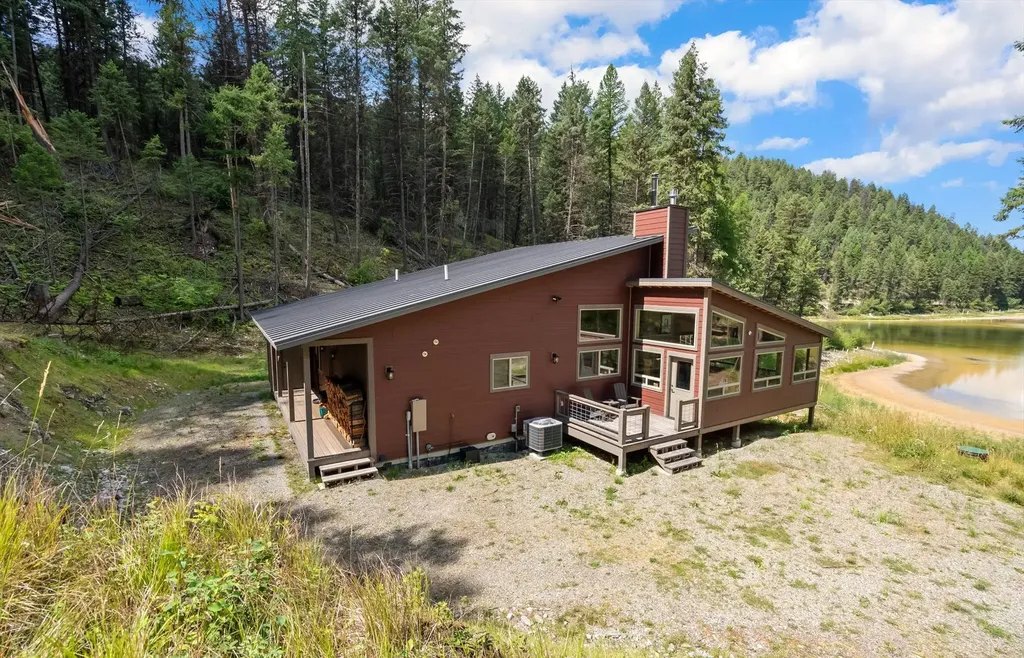776 Summerville Road Eureka MT 59917