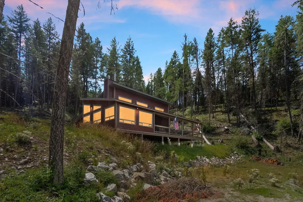 776 Summerville Road Eureka MT 59917