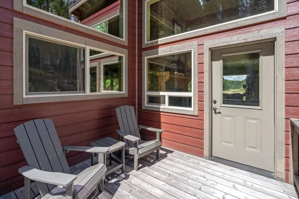 776 Summerville Road Eureka MT 59917