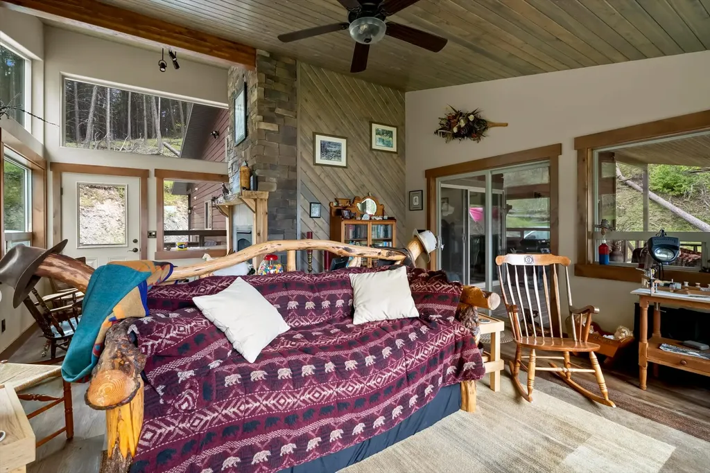776 Summerville Road Eureka MT 59917