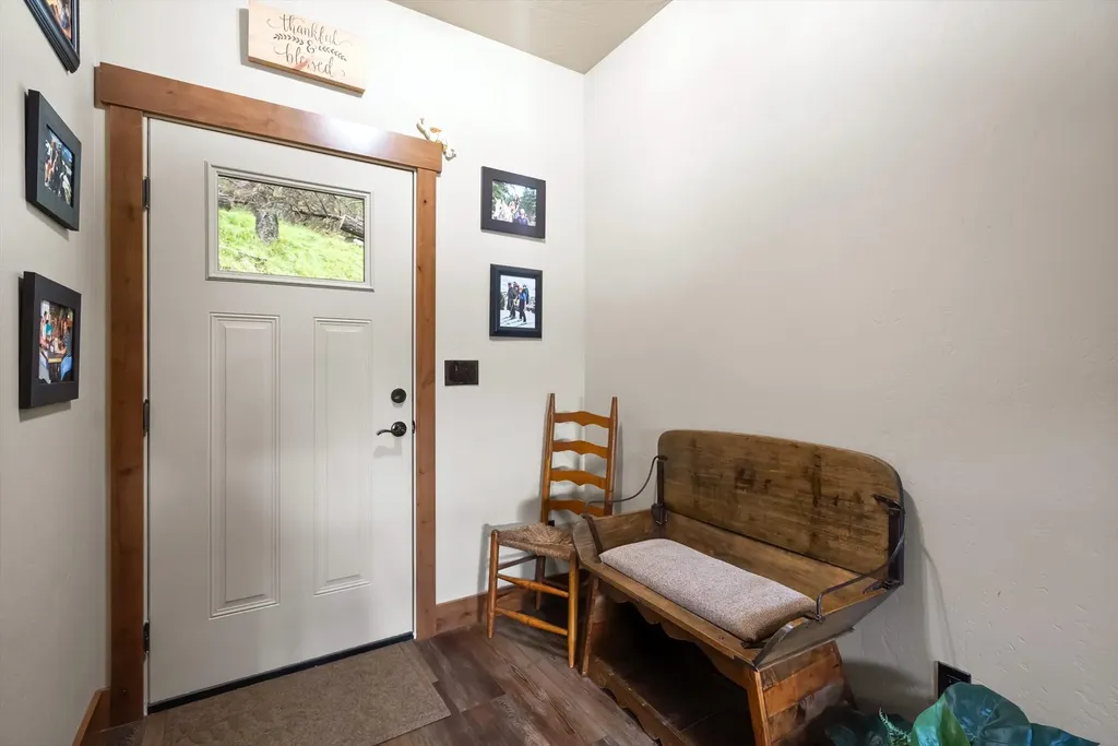 776 Summerville Road Eureka MT 59917