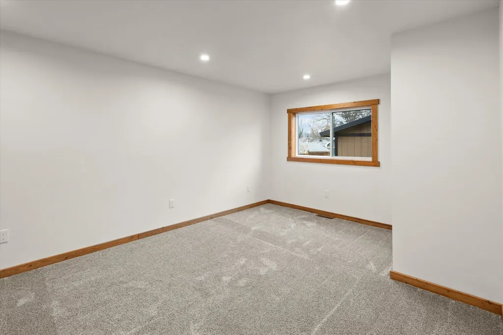 417 8th Avenue W Kalispell MT 59901