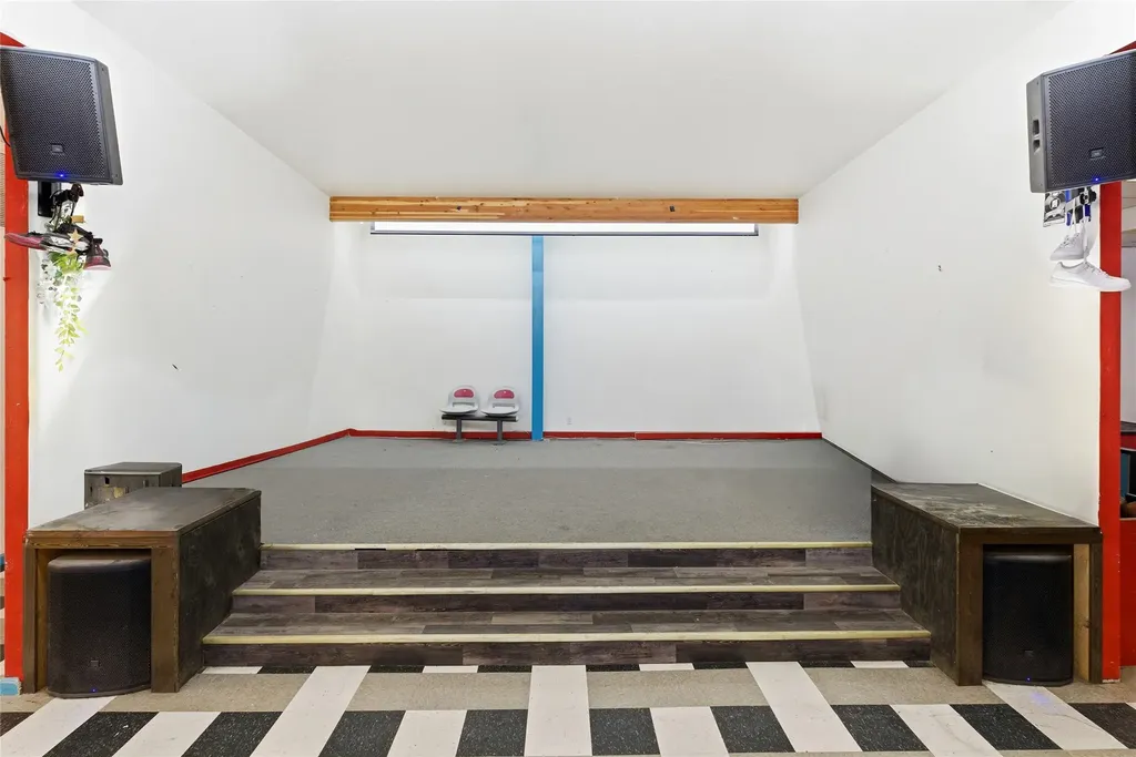 307 Nucleus Avenue Columbia Falls MT 59912