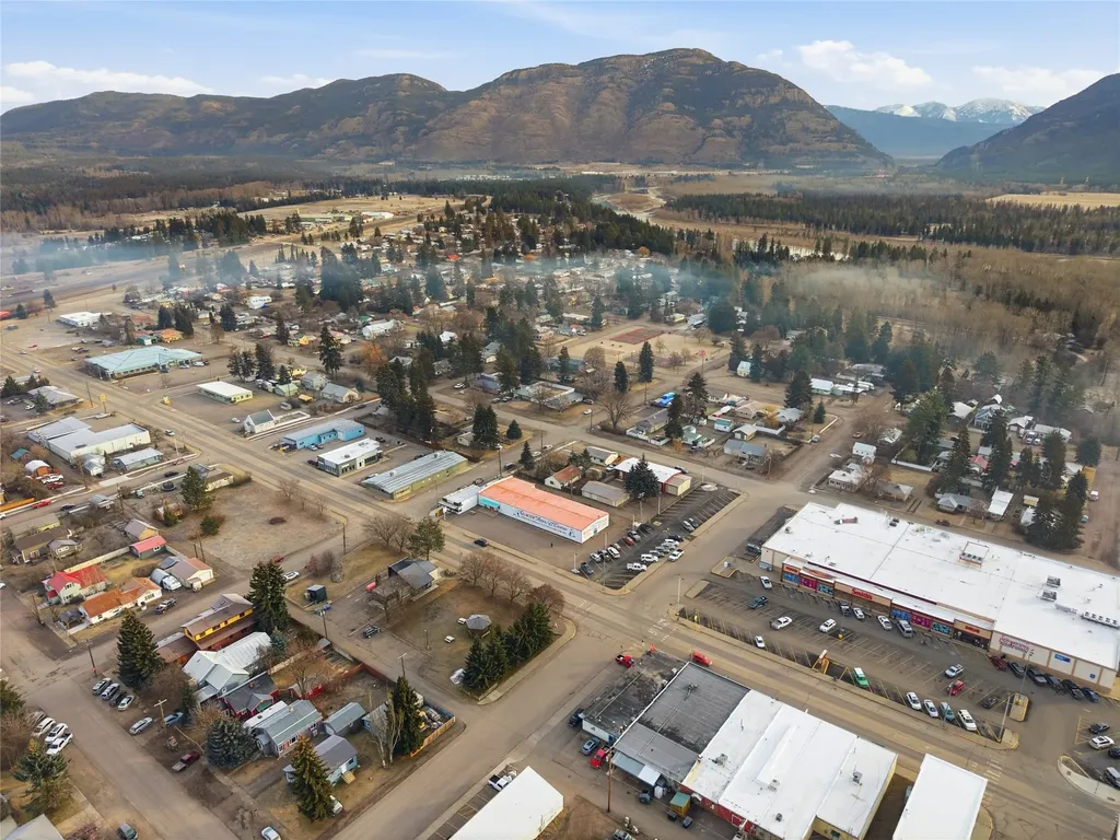 307 Nucleus Avenue Columbia Falls MT 59912
