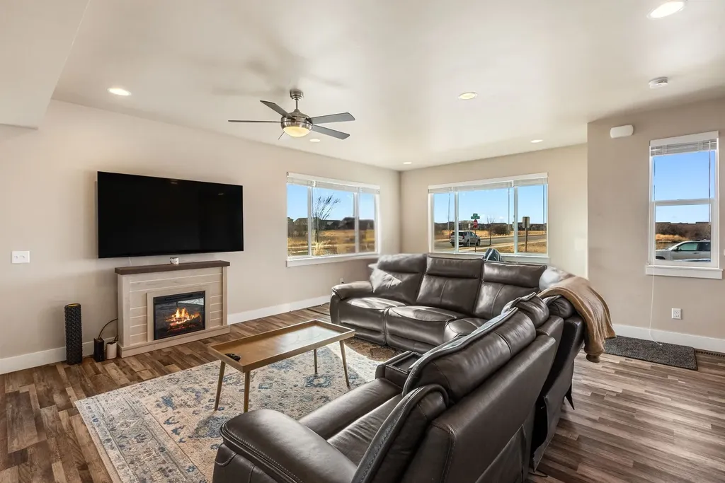 926 Abigail Lane Bozeman MT 59718