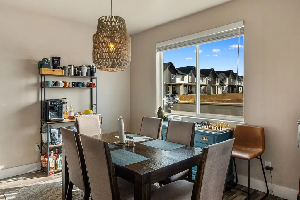 926 Abigail Lane Bozeman MT 59718