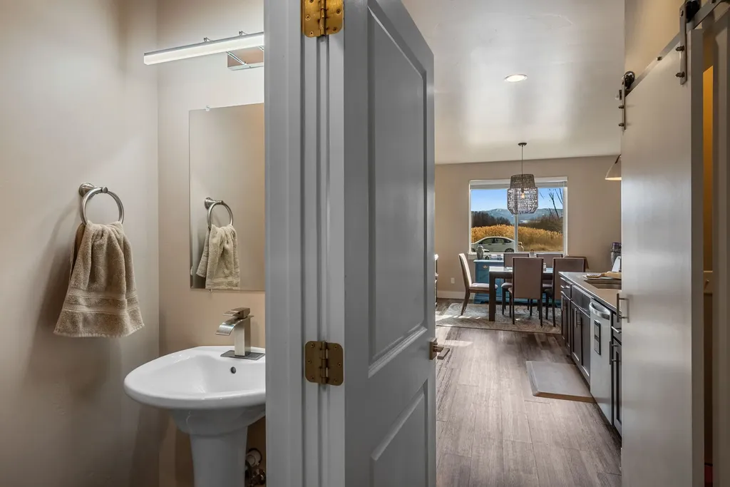 926 Abigail Lane Bozeman MT 59718