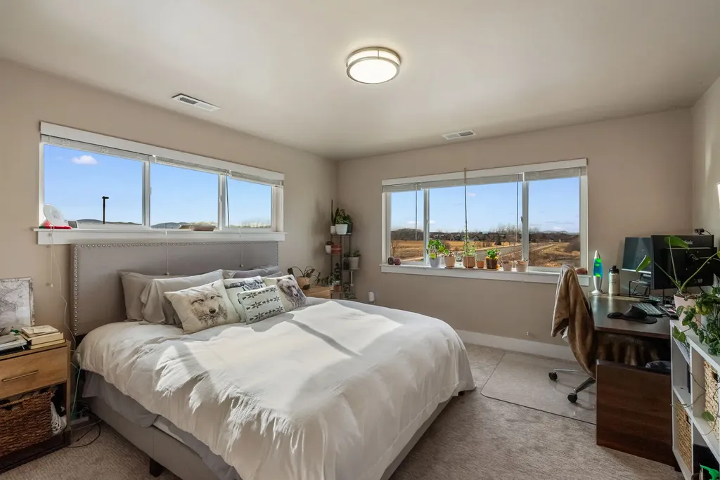 926 Abigail Lane Bozeman MT 59718
