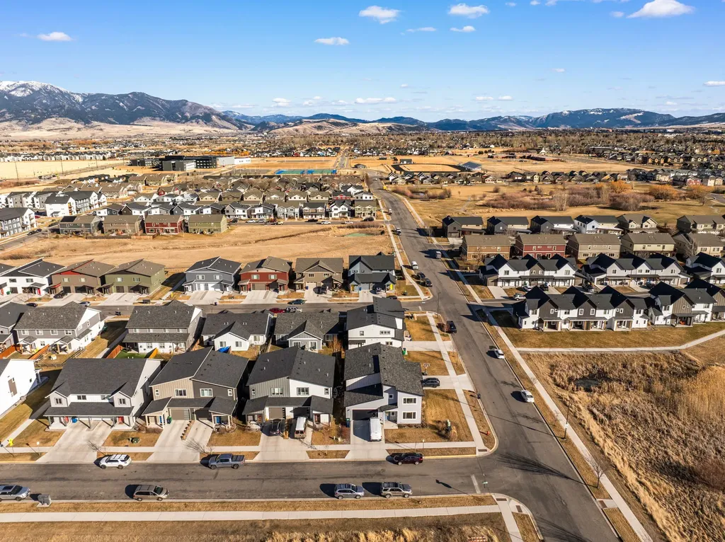 926 Abigail Lane Bozeman MT 59718