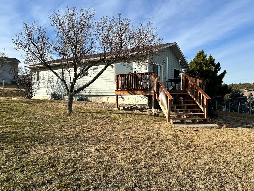 15 Hilltop Drive Clancy MT 59634