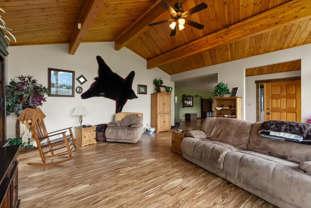 1020 Middle Road Columbia Falls MT 59912