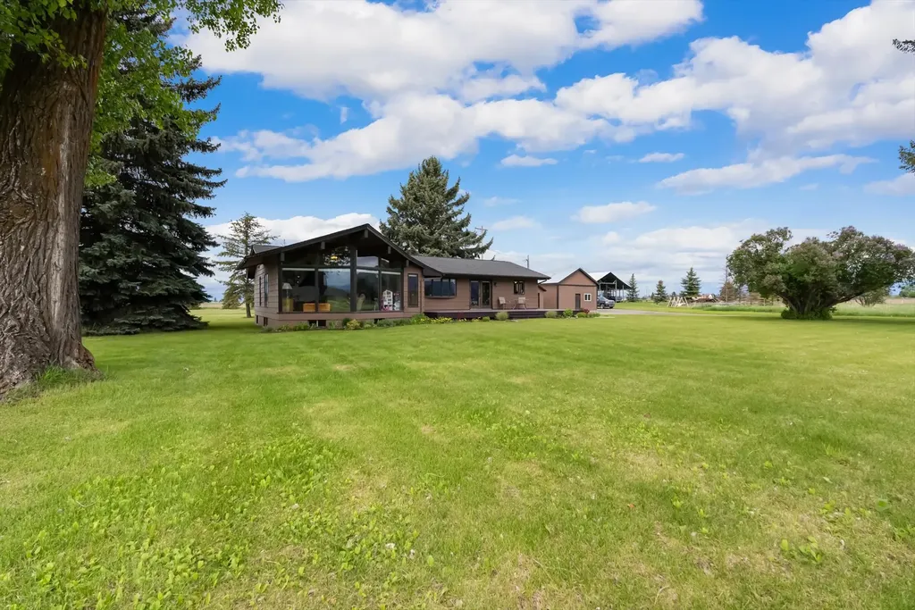 1020 Middle Road Columbia Falls MT 59912