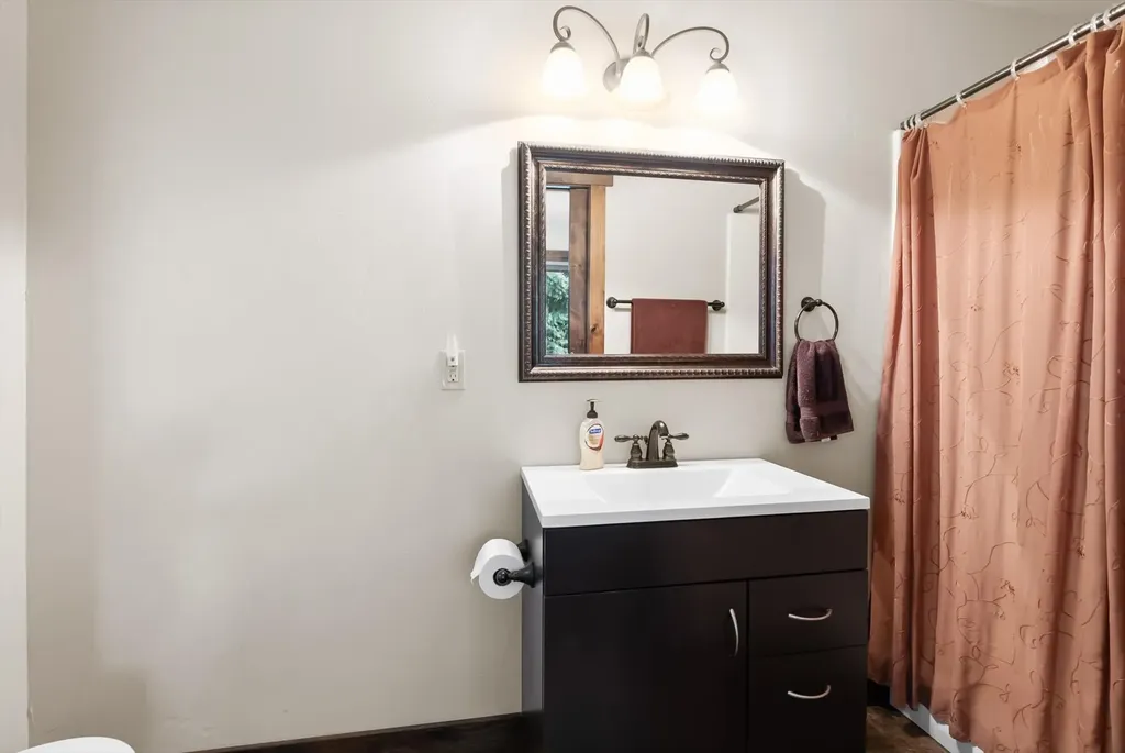 1020 Middle Road Columbia Falls MT 59912