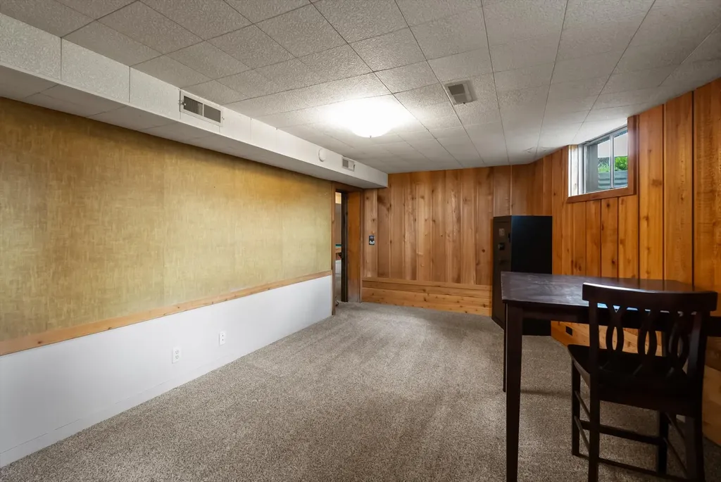 1020 Middle Road Columbia Falls MT 59912