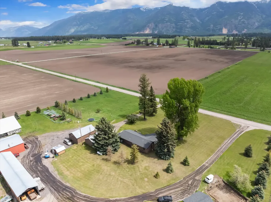 1020 Middle Road Columbia Falls MT 59912
