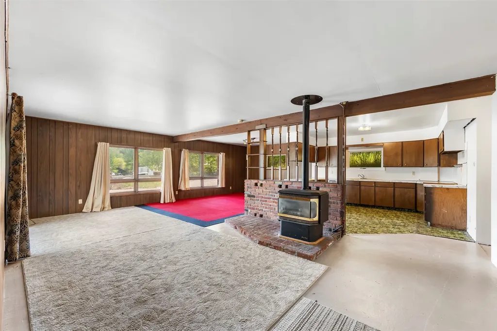 1370 Sunnyside Road Anaconda MT 59711