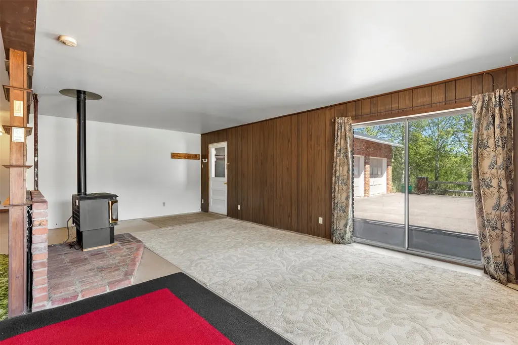 1370 Sunnyside Road Anaconda MT 59711