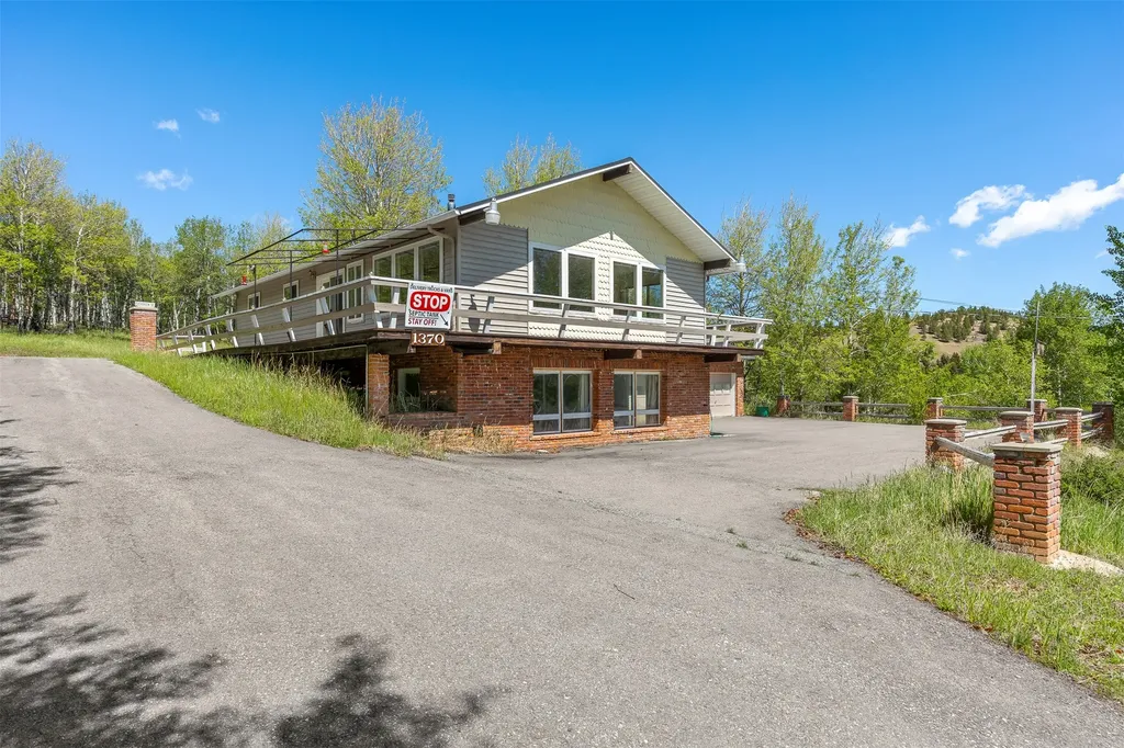1370 Sunnyside Road Anaconda MT 59711