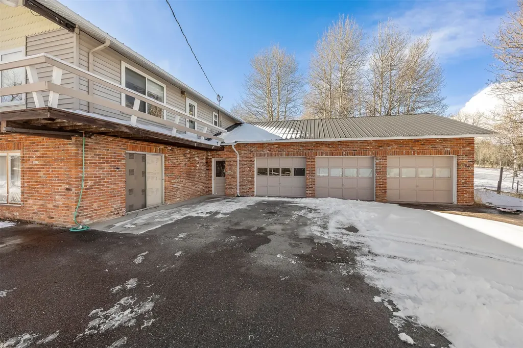 1370 Sunnyside Road Anaconda MT 59711