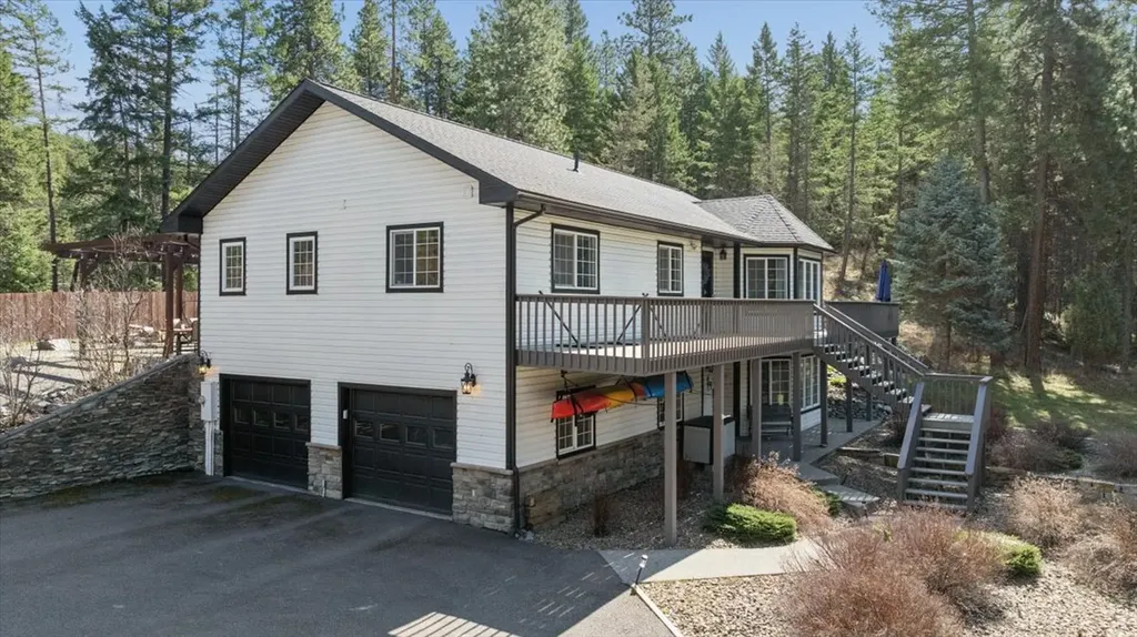 99 Pierce Lane Bigfork MT 59911