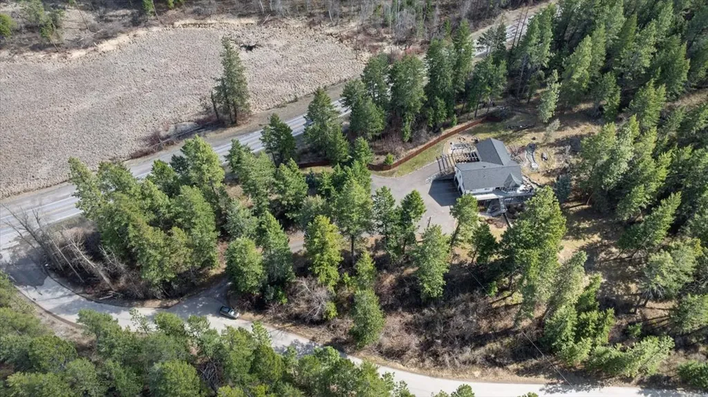 99 Pierce Lane Bigfork MT 59911