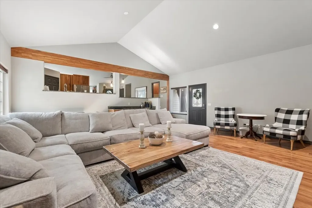 99 Pierce Lane Bigfork MT 59911