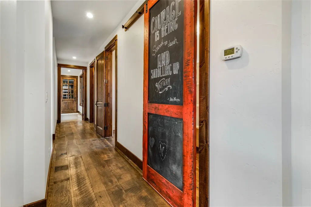 649 Little Bailey Lane Corvallis MT 59828