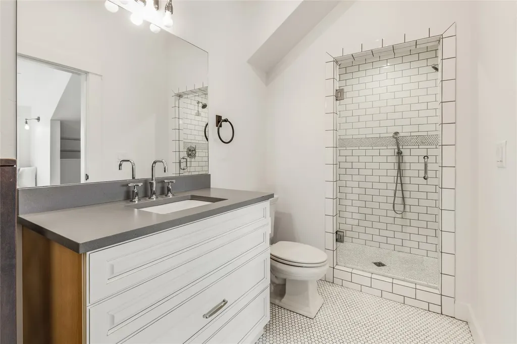 649 Little Bailey Lane Corvallis MT 59828