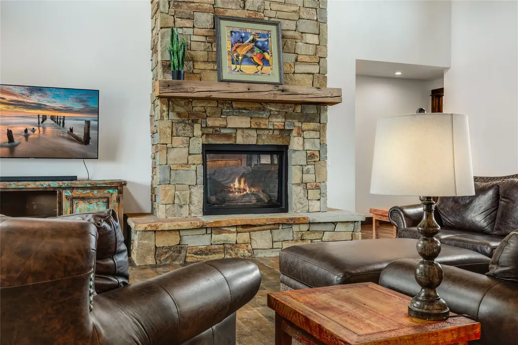 649 Little Bailey Lane Corvallis MT 59828